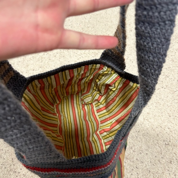 shoulder bag Hand made knitted upcycled shoulder bag - Picture 10 of 12